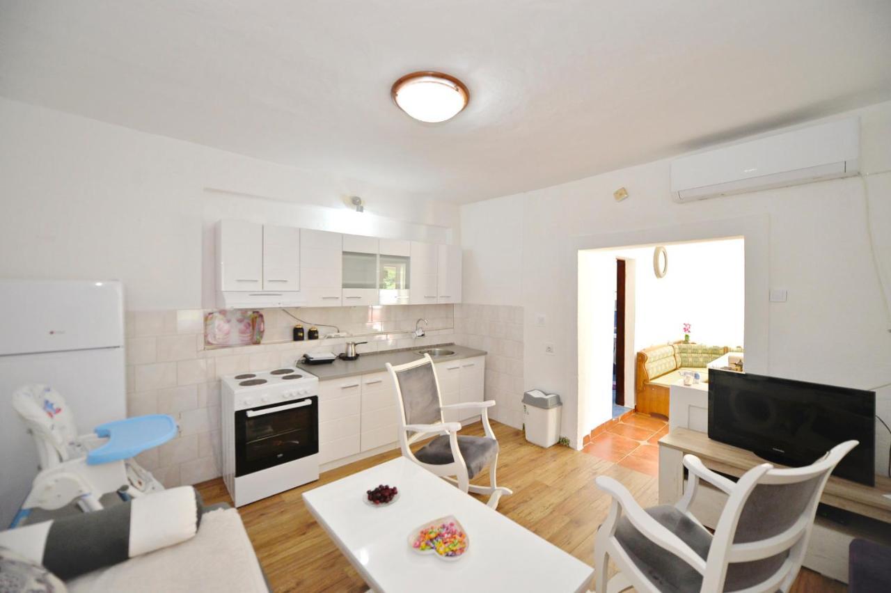 Apartman Stefan Apartment Kotor Bagian luar foto