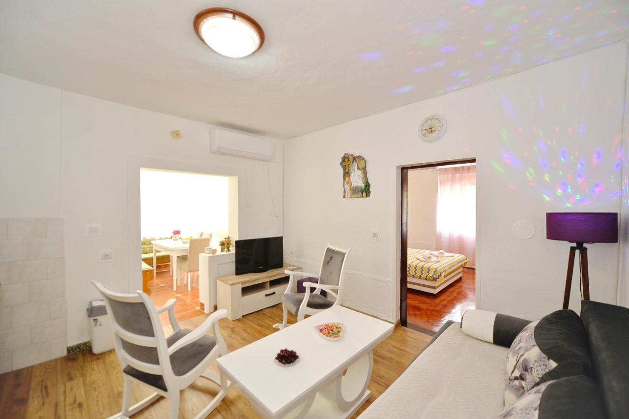 Apartman Stefan Kotor Bagian luar foto